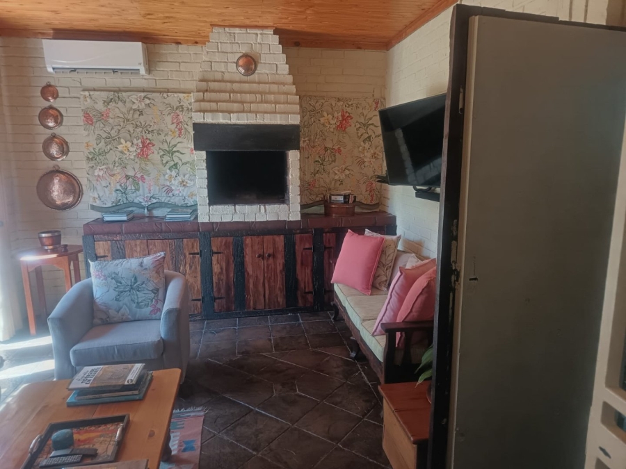 3 Bedroom Property for Sale in Roylglen Gardens Northern Cape